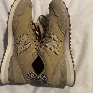 New Balance Women's 515 V3 Lifestyle Sneakers Incense with Leopard Print